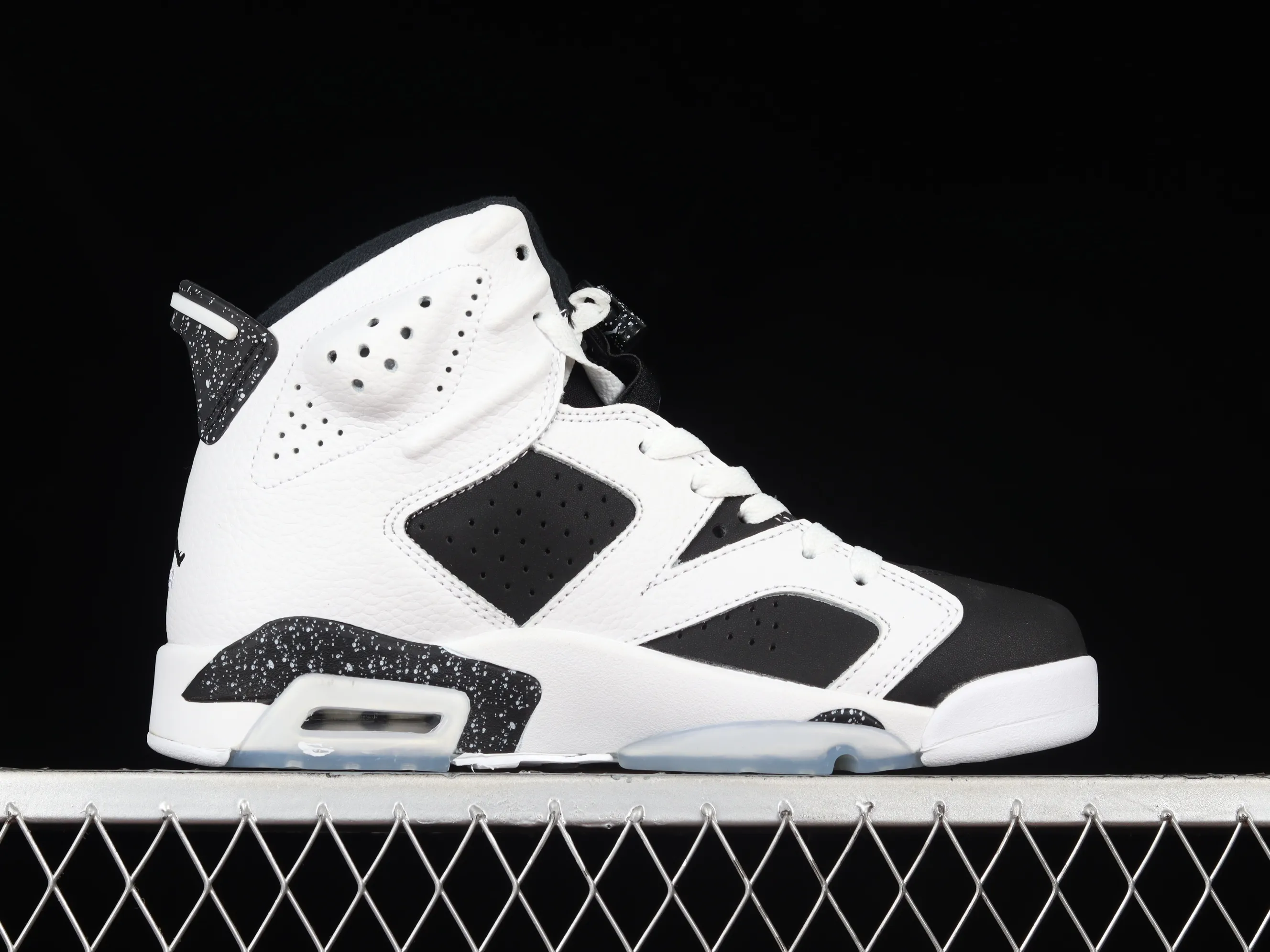All categories Air Jordan Jordan series basketball shoes Air Jordan 6 Air Jordan 6 Retro "OREO" AJ6 Joe 6 Oreo 384664-101